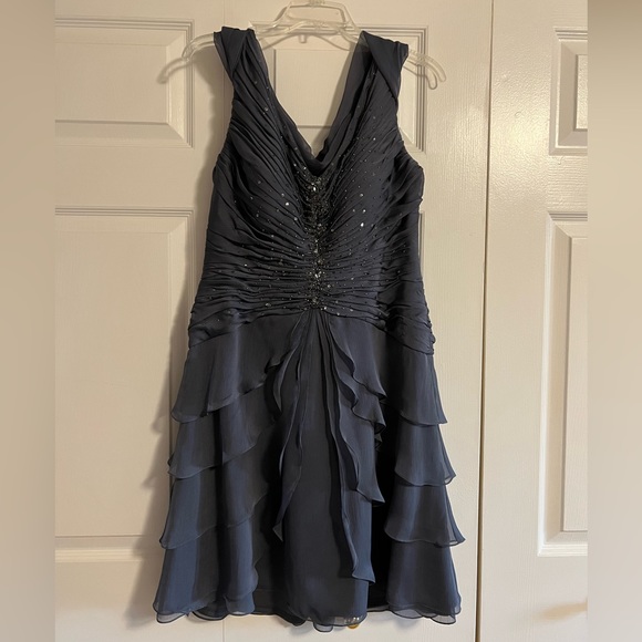 Dusty Blue Laura Formal Dress - Size 12 - Picture 5 of 9